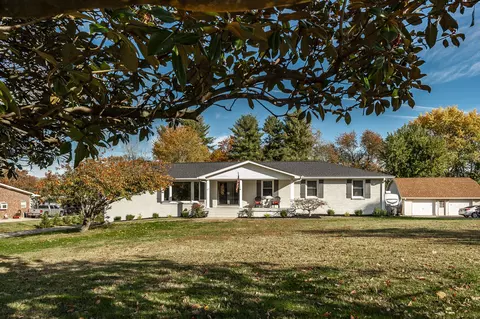 115 Briarwood Dr, Greenbrier, TN 37073