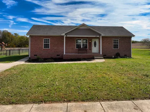 703 Portland Blvd, Portland, TN 37148
