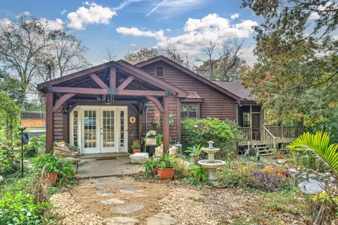 540 Crawford Rd, Burns, TN 37029