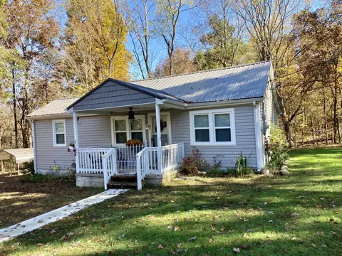 3579 Shiloh Canaan Rd, Palmyra, TN 37142