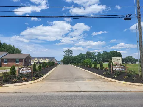 201 Longfellow Ln, Smyrna, TN 37167
