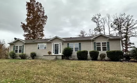 953 Pumpkin Creek Rd, Waverly, TN 37185