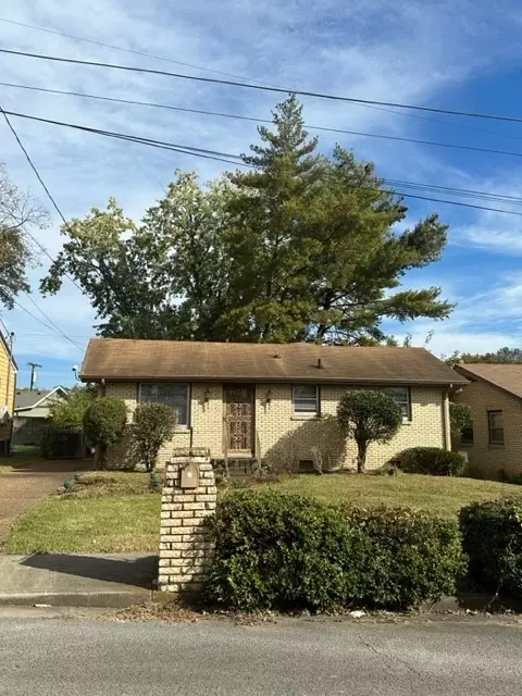 2024 Salem Mason Dr, Nashville, TN 37208