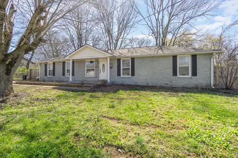213 Hollywood Blvd, Gallatin, TN 37066