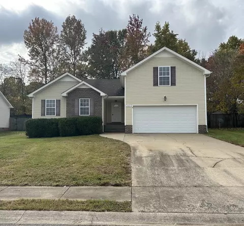433 Piney Dr, Clarksville, TN 37042