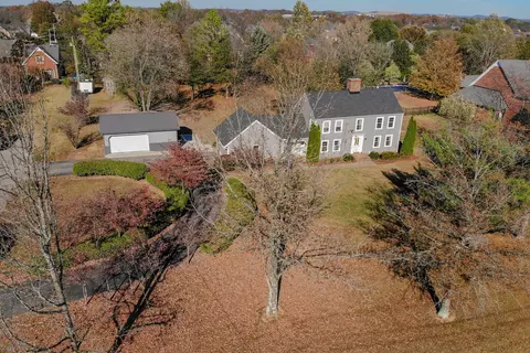 2882 Sulphur Springs Rd, Murfreesboro, TN 37129