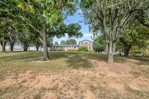 104 Edgebrook Rd, Goodlettsville, TN 37072