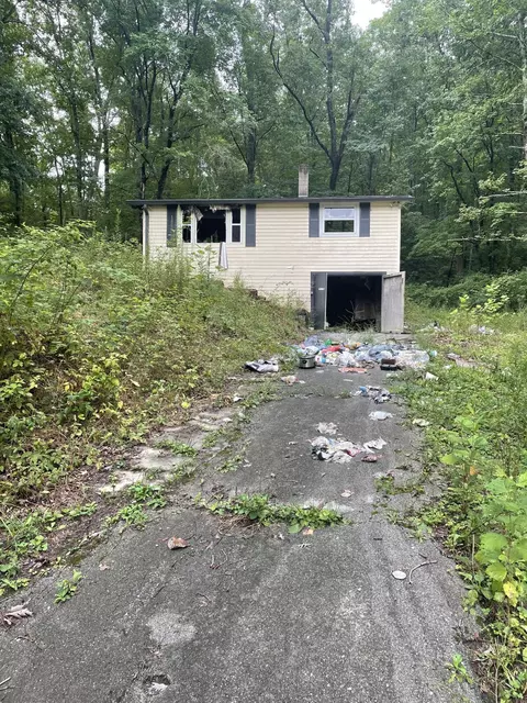 815 Salem Rd, Rossville, GA 30741