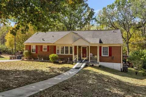 3317 Dumas Dr, Nashville, TN 37211
