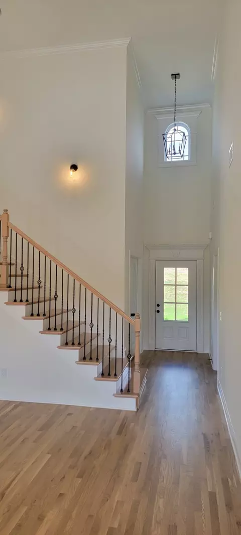 132 Bruce Meadows Dr, Beechgrove, TN 37018 photo 4