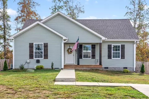 723 Skyview Dr, Ashland City, TN 37015