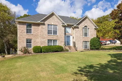 2009 Viewpointe Way, Columbia, TN 38401