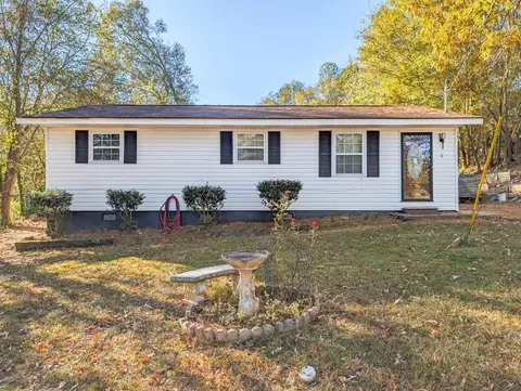 6 Valley View Dr, Cartersville, GA 30120