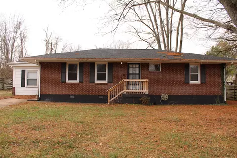 117 Rebecca Ln, Clarksville, TN 37042