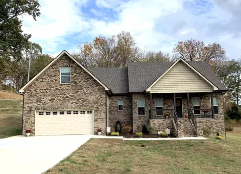 614 Joyce Ave, Lewisburg, TN 37091