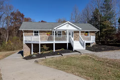 11142 Betts Rd, Greenbrier, TN 37073