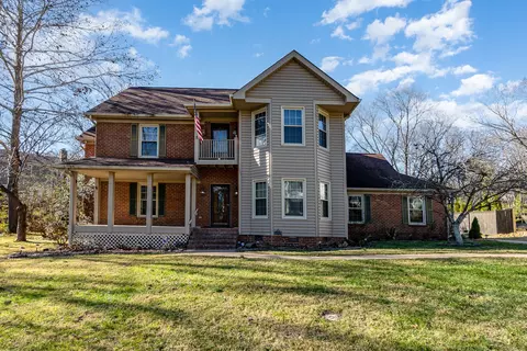131 Ervin Dr, Hendersonville, TN 37075