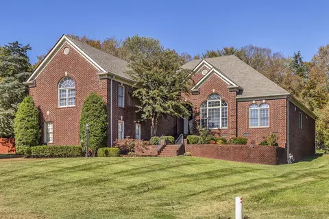 2404 Deerbourne Dr, Brentwood, TN 37027