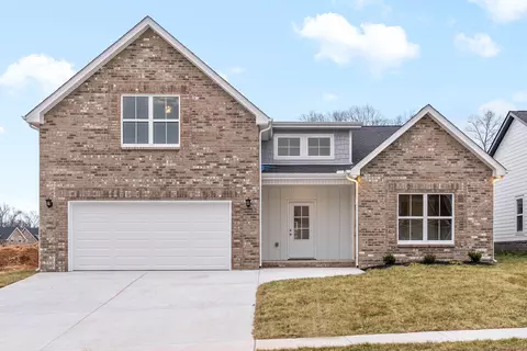 490 Spiderwort Dr, Clarksville, TN 37043