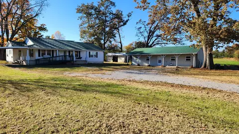 1250 Old Mcminnville Hwy, Woodbury, TN 37190