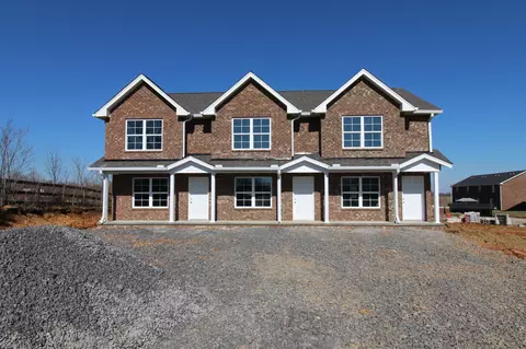 905 Freeman St, Lafayette, TN 37083
