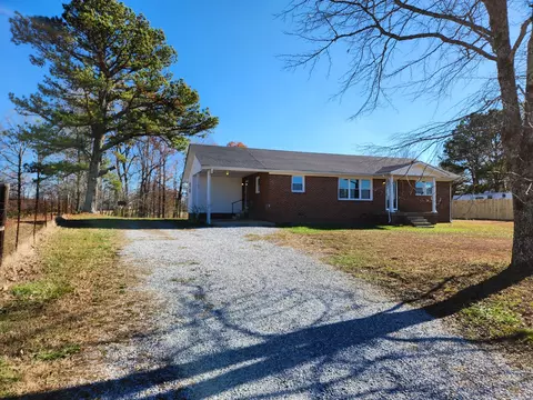 2772 Highway 43 S, Leoma, TN 38468