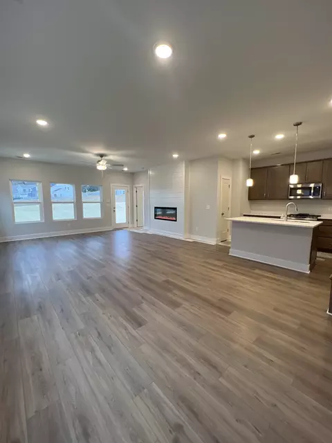 117 Cavalvade Loop, Gallatin, TN 37066