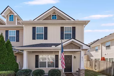 431 John Deere Dr, Murfreesboro, TN 37128