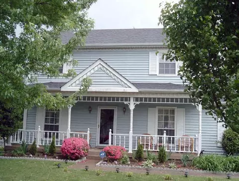 3285 Towne Village Rd, Antioch, TN 37013