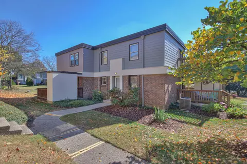 940 Gale Ln #153, Nashville, TN 37204