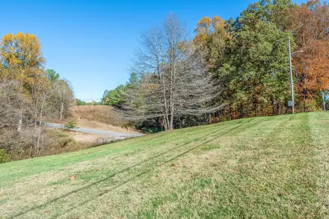407 Blue Rd, Dickson, TN 37055 photo 28
