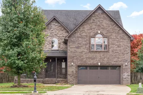3703 Windmill Ct, Clarksville, TN 37040