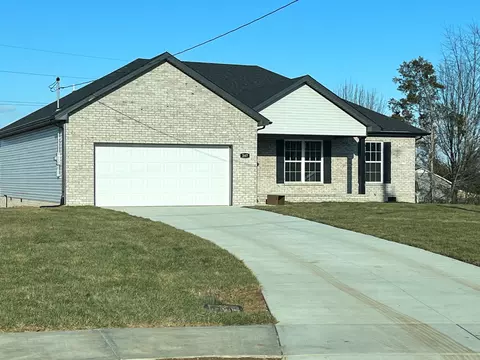 207 Ava Way, Shelbyville, TN 37160