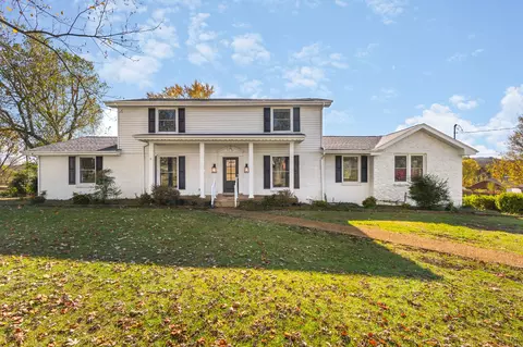 706 Loretta Dr, Goodlettsville, TN 37072
