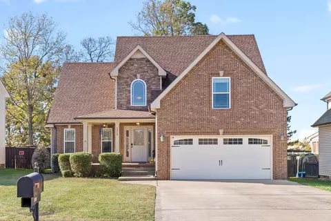 2260 Ellington Gait Dr, Clarksville, TN 37043