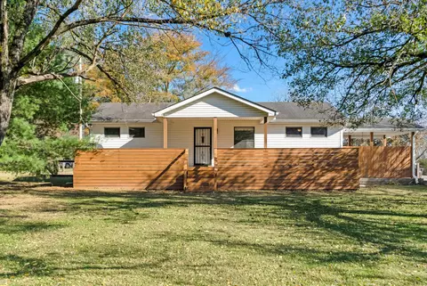 1851 Tom Austin Hwy, Greenbrier, TN 37073
