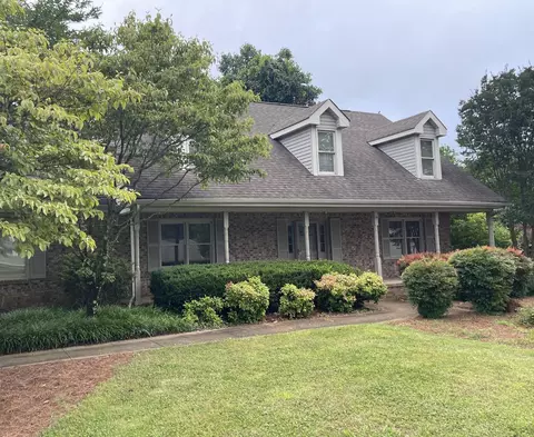 103 Whisperwood Ct, Ringgold, GA 30736