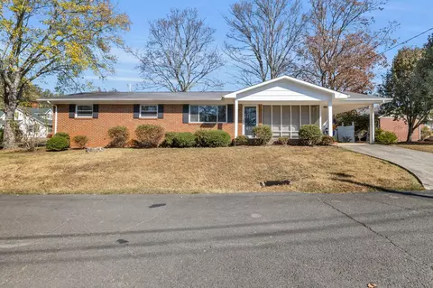 270 NW 19th St, Cleveland, TN 37312