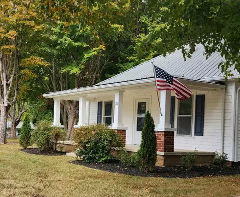 135 Fair St, Mcminnville, TN 37110