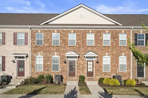 208 Kinsale Dr, Spring Hill, TN 37174
