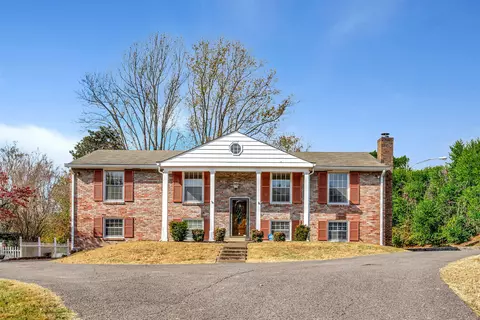 4809 Overcrest Dr, Nashville, TN 37211