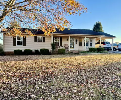 4111 Marie Ln, Lawrenceburg, TN 38464