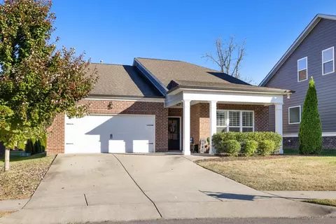2534 Tapestry St, Thompsons Station, TN 37179
