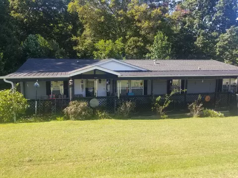 2848 Hanestown Rd, Westmoreland, TN 37186