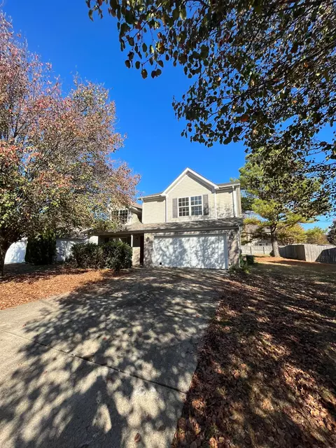 1320 Nicole Ln, La Vergne, TN 37086