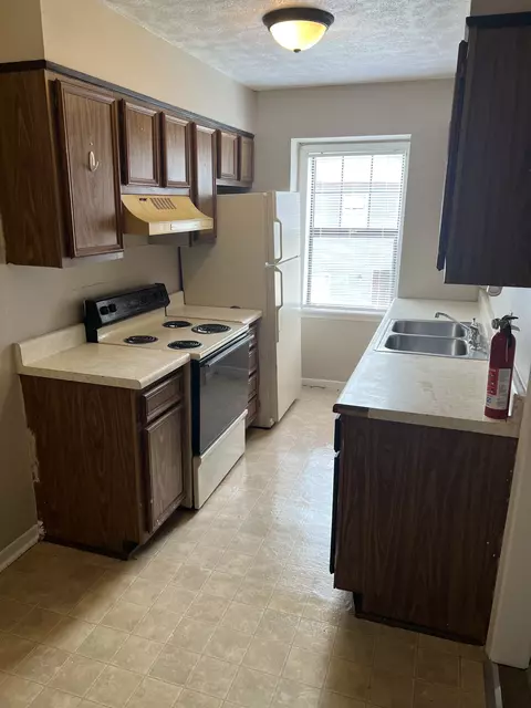 268 Greenfield Dr, Jackson, TN 38305