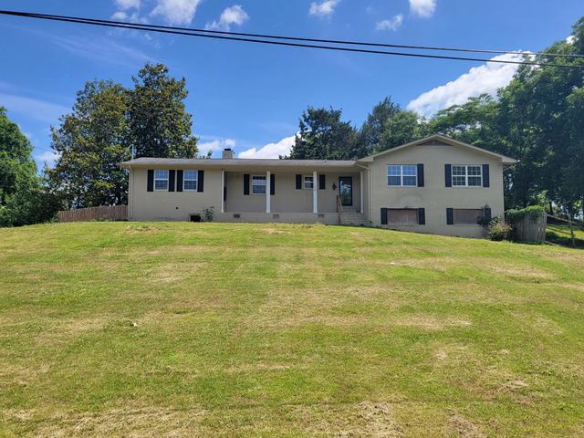 108 Buckingham Dr, Dalton, GA 30720