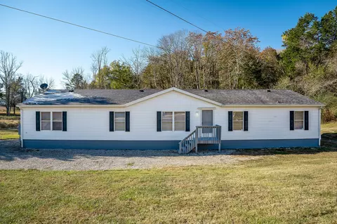 187 Faye Ln, Sparta, TN 38583