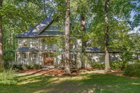 211 Mathes Ln, Signal Mountain, TN 37377