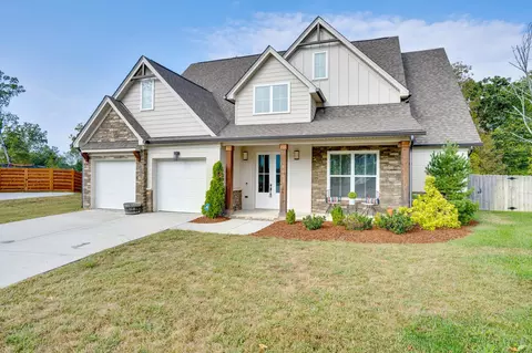 8601 Masons Gate Ln, Chattanooga, TN 37421